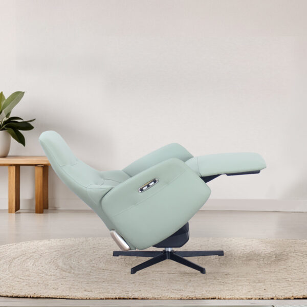 Zero Gravity recliner